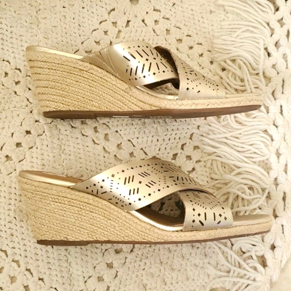 Lucky Brand |Gold Keela Leather Espadrille Sandal - Picture 3 of 6